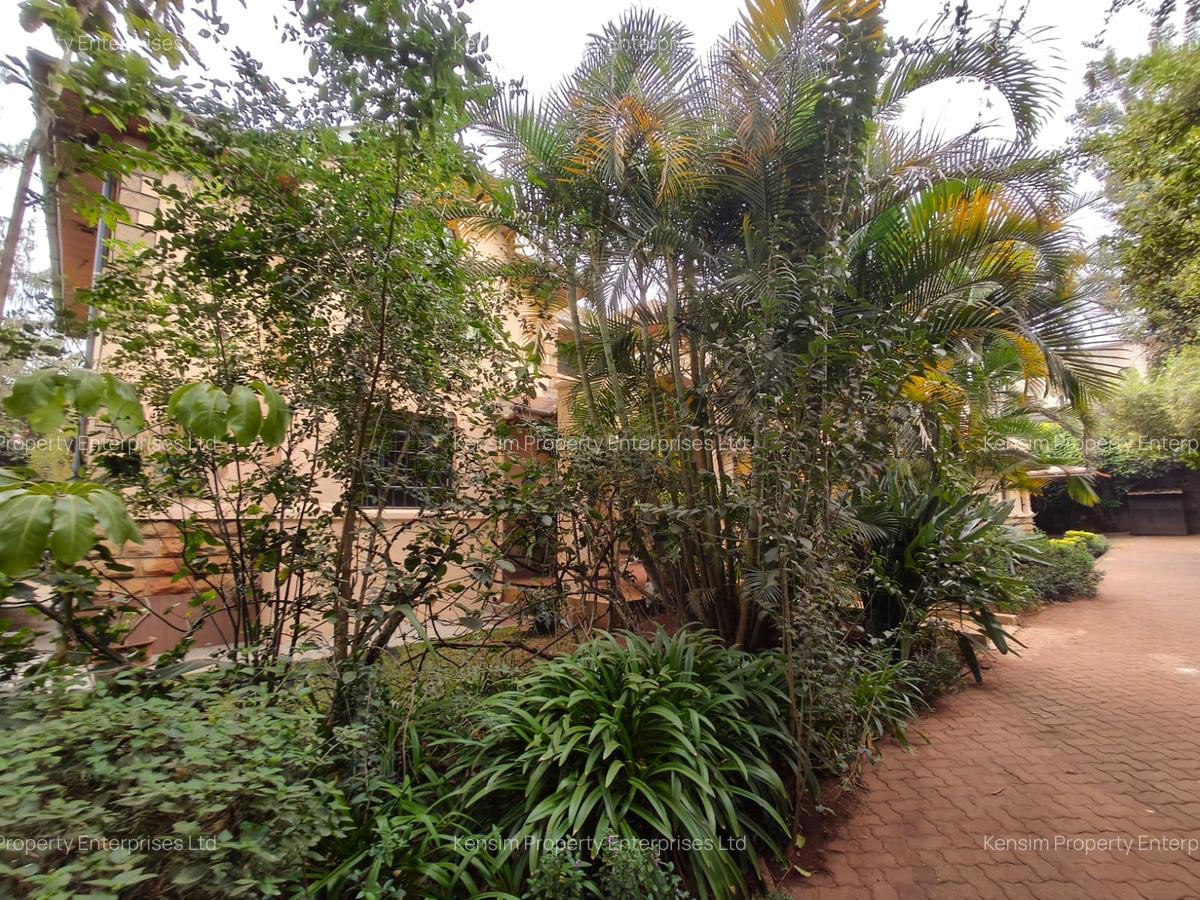 4 Bed Townhouse with En Suite in Runda - 4