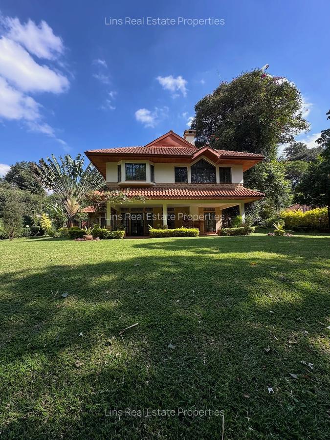 5 Bed Townhouse with En Suite in Rosslyn - 1