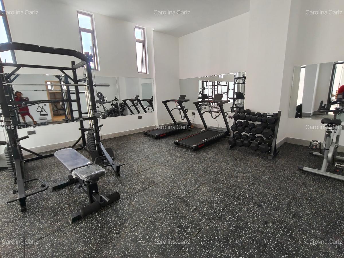 3 Bed Apartment with En Suite in Brookside - 9