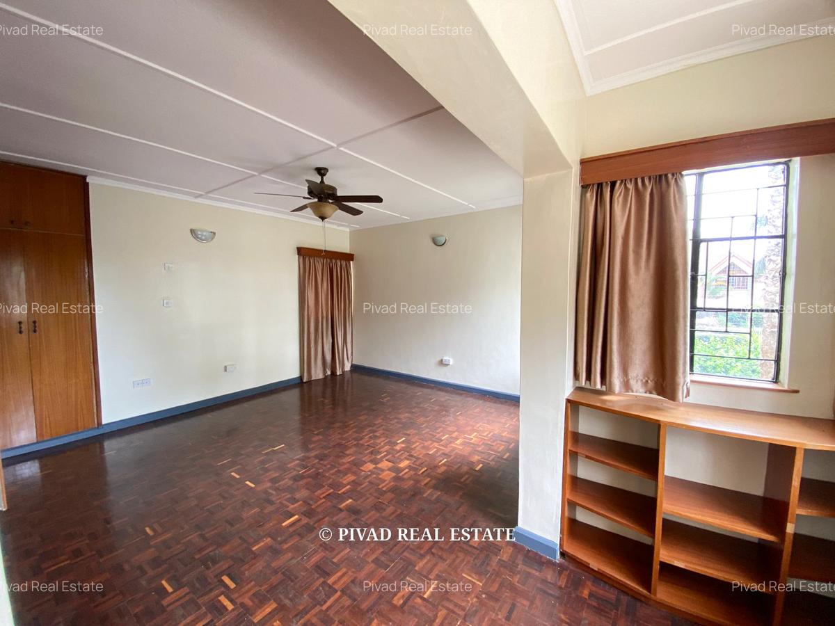 4 Bed House with Garden in Runda - 2