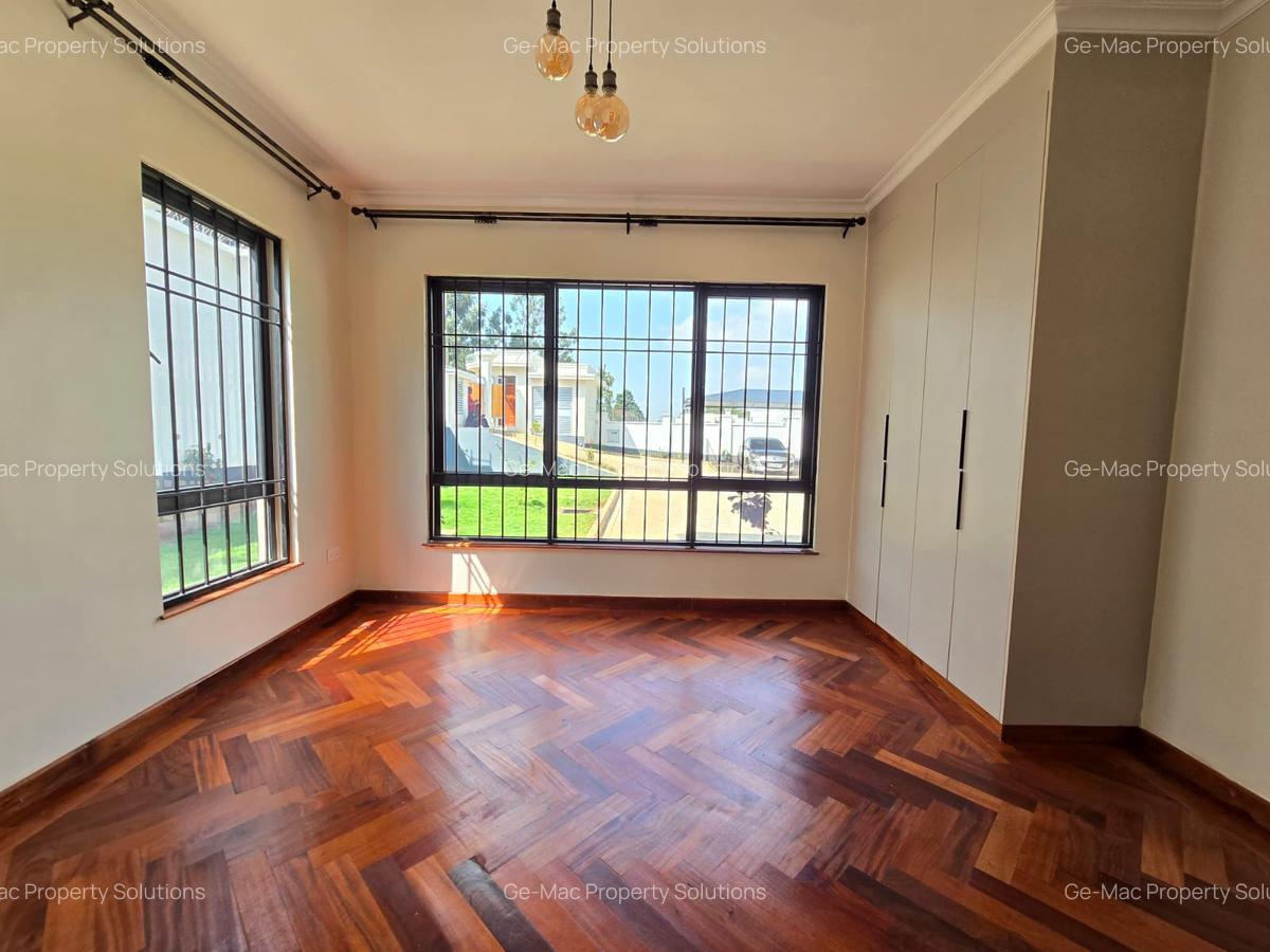 6 Bed House with En Suite in Loresho - 15