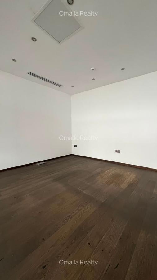 5,078 ft² Commercial Property with Service Charge Included in Westlands Area - 17