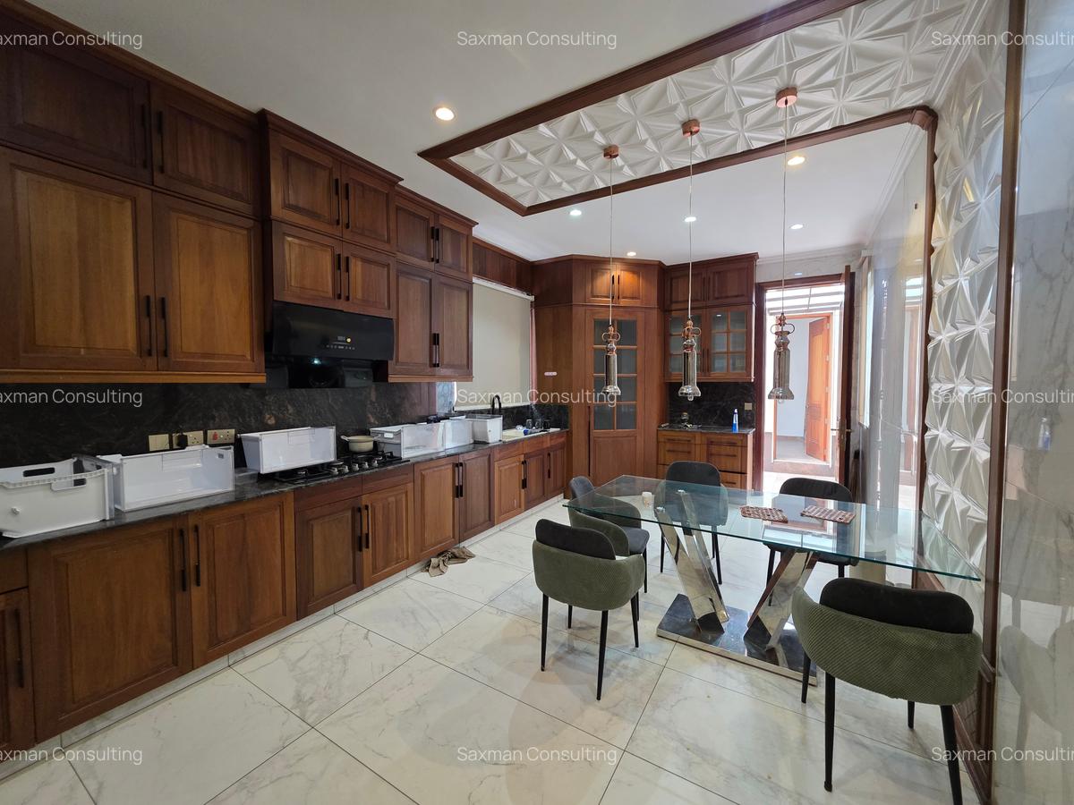 5 Bed Villa with En Suite in Lavington - 20