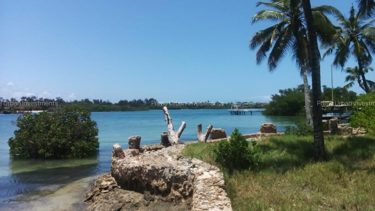 7 ac Land at Shanzu Serena - Overlooking Mtwapa Creek - 12