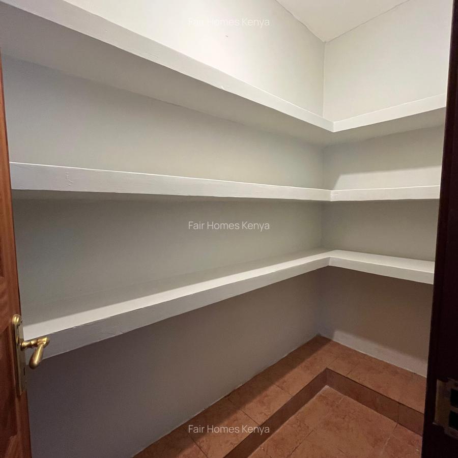 3 Bed Apartment with En Suite at Mandera Road - 3