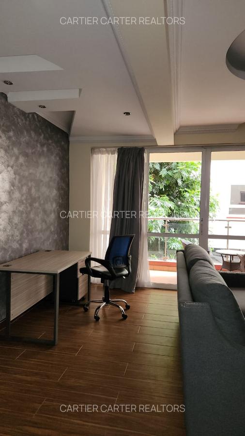 Serviced 3 Bed Apartment with En Suite at River Drive - 3