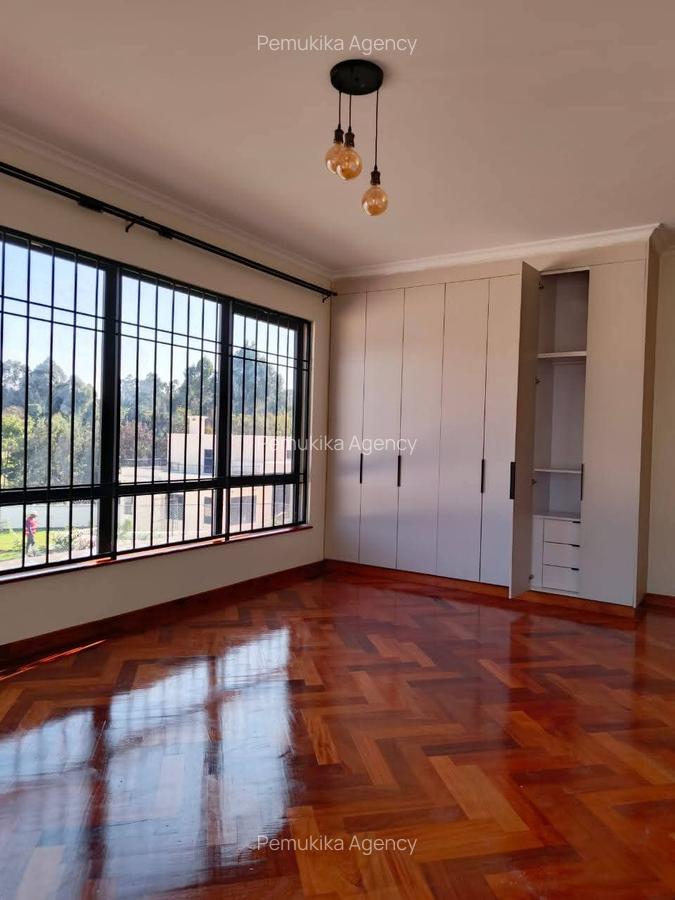 6 Bed Townhouse with En Suite in Loresho - 3