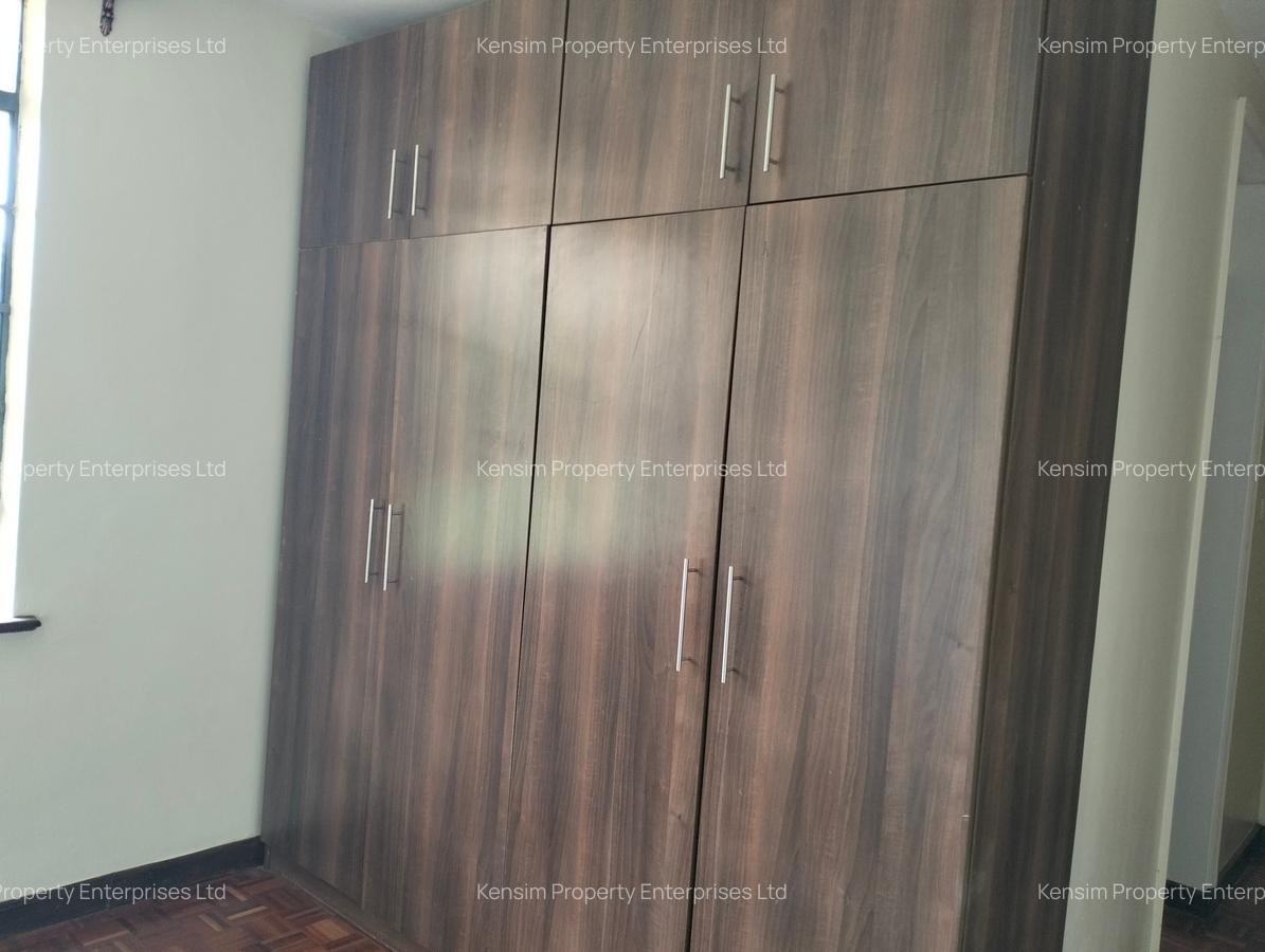 5 Bed Townhouse with En Suite in Kitisuru - 10