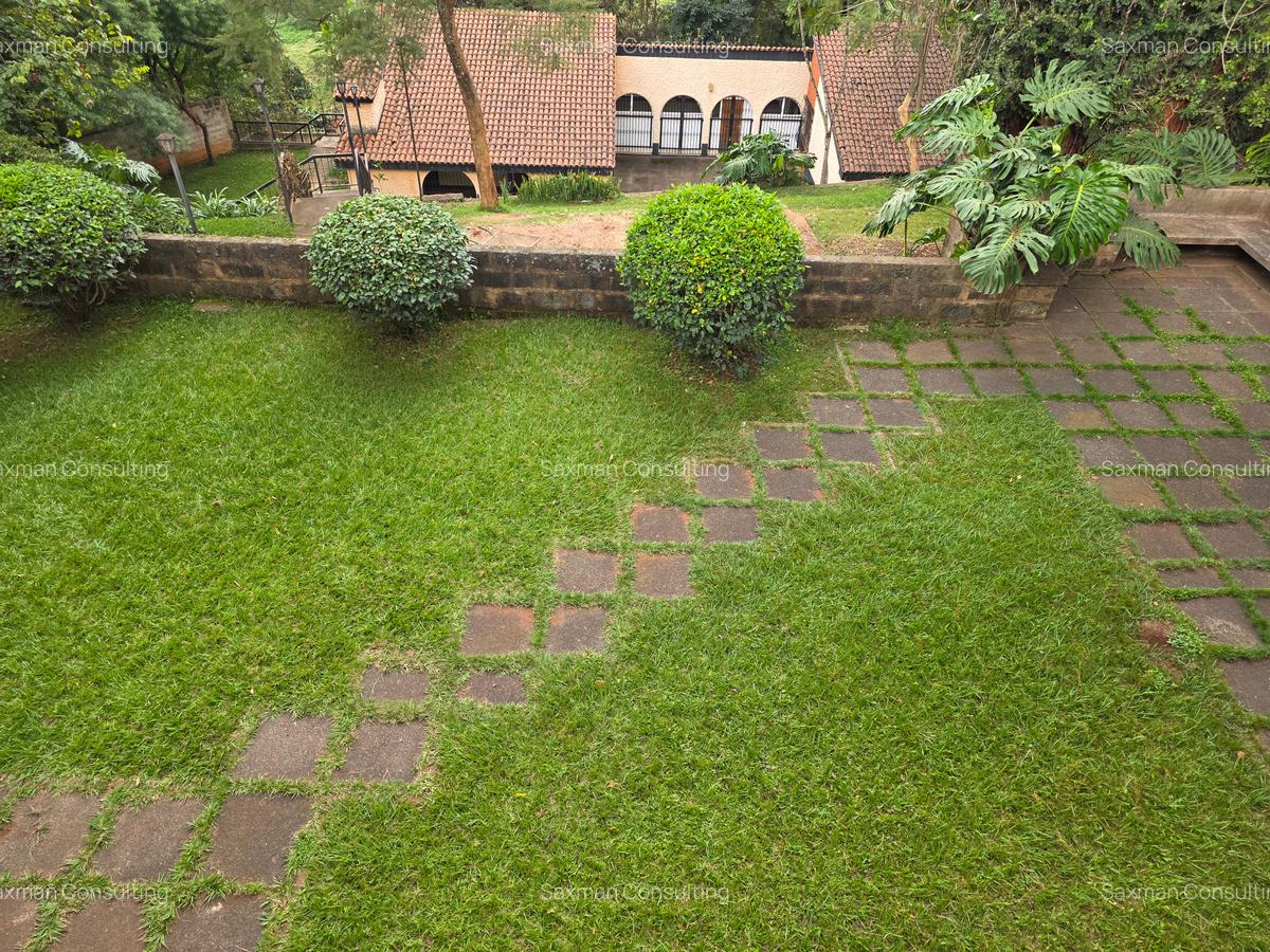 Commercial Property with Service Charge Included in Riverside - 8