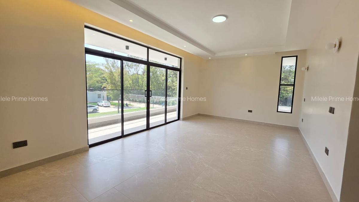 4 Bed Villa with En Suite at Karen Bogani - 5