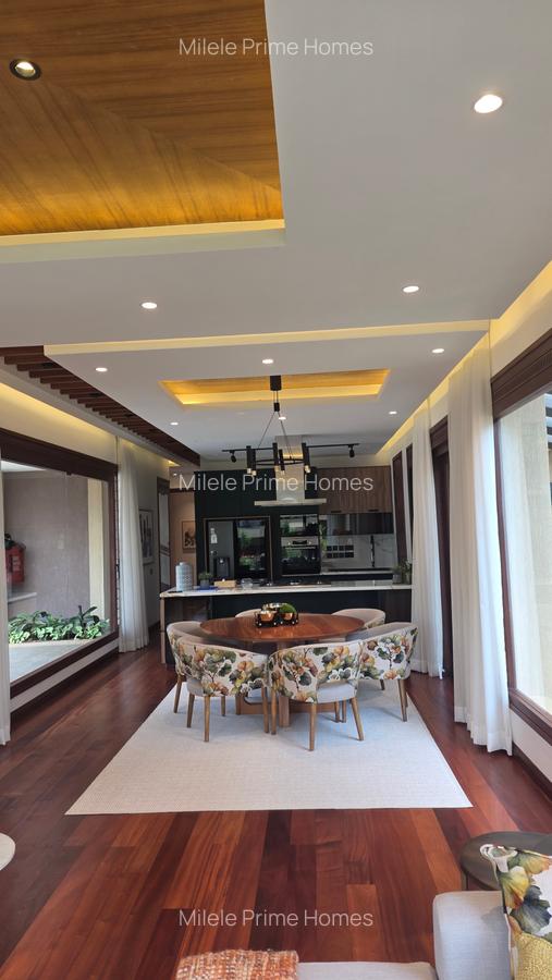 4 Bed Villa with En Suite at Tala Road - 10