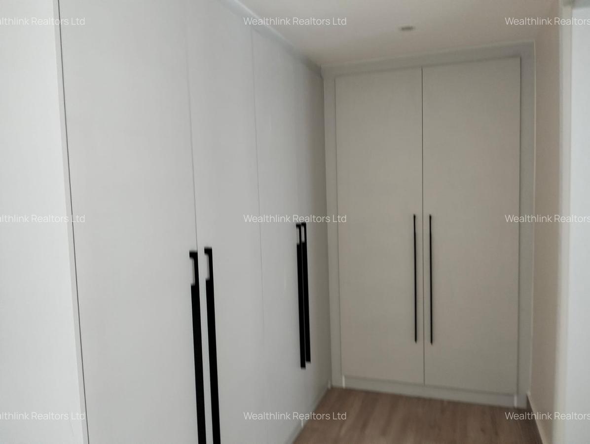 4 Bed Apartment with En Suite at General Mathenge - 5