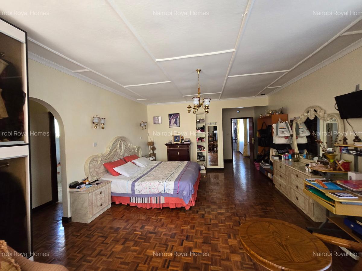 4 Bed House with En Suite at Ruaka Road - 18