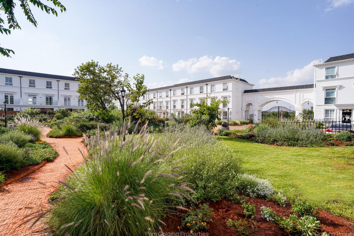 3 Bed Townhouse with En Suite in Tatu City - 15