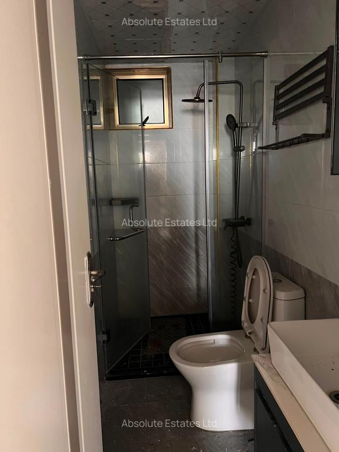 1 Bed Apartment with Gym in Kilimani - 5