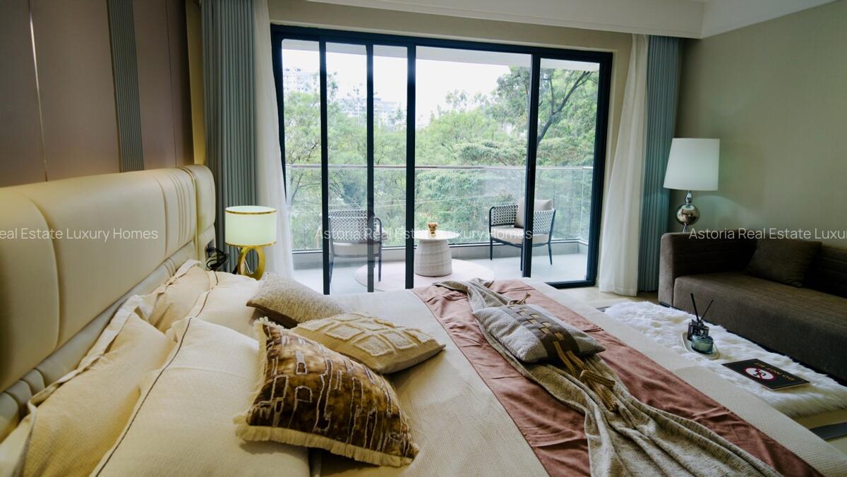 5 Bed Apartment with En Suite at 2026-406 - 16
