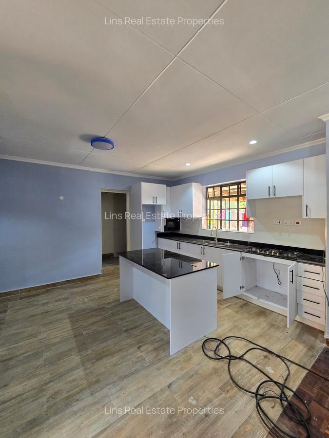 2 Bed House with En Suite in Kitisuru - 17