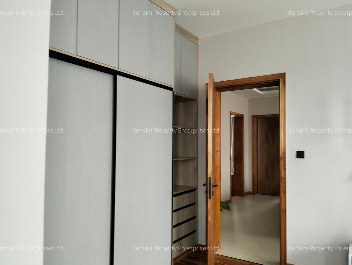 4 Bed Townhouse with En Suite in Loresho - 15