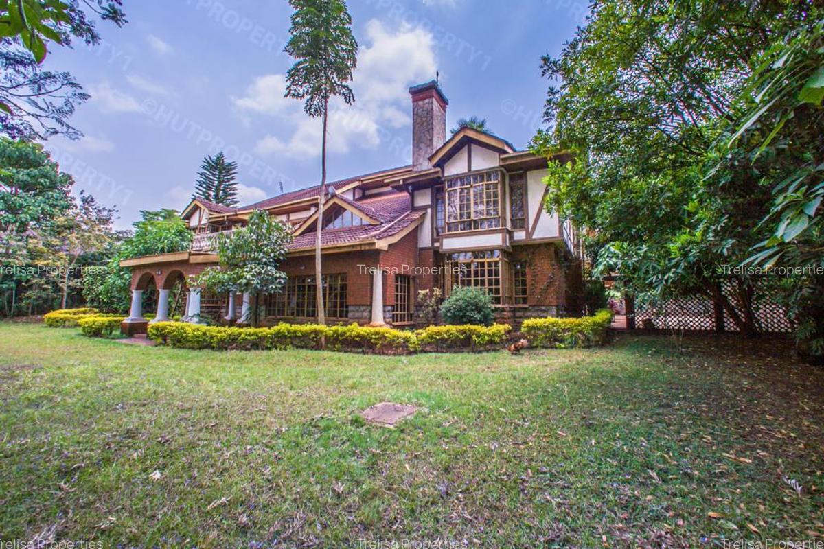 5 Bed Townhouse with En Suite at Mimosa Drive - 1