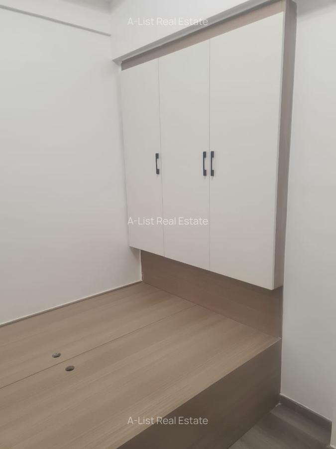 2 Bed Apartment with En Suite at Valley Arcade - 15