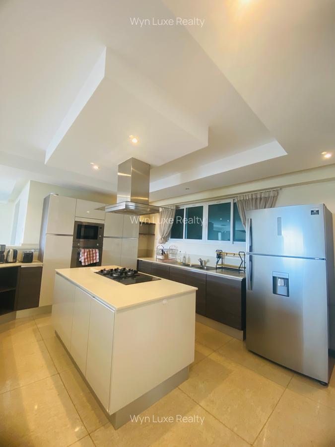 Furnished 3 Bed Apartment with En Suite at Riverside Drive - 10