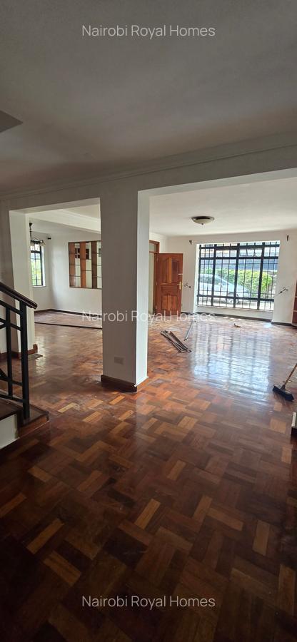 5 Bed Townhouse with En Suite at Lavington Green - 9