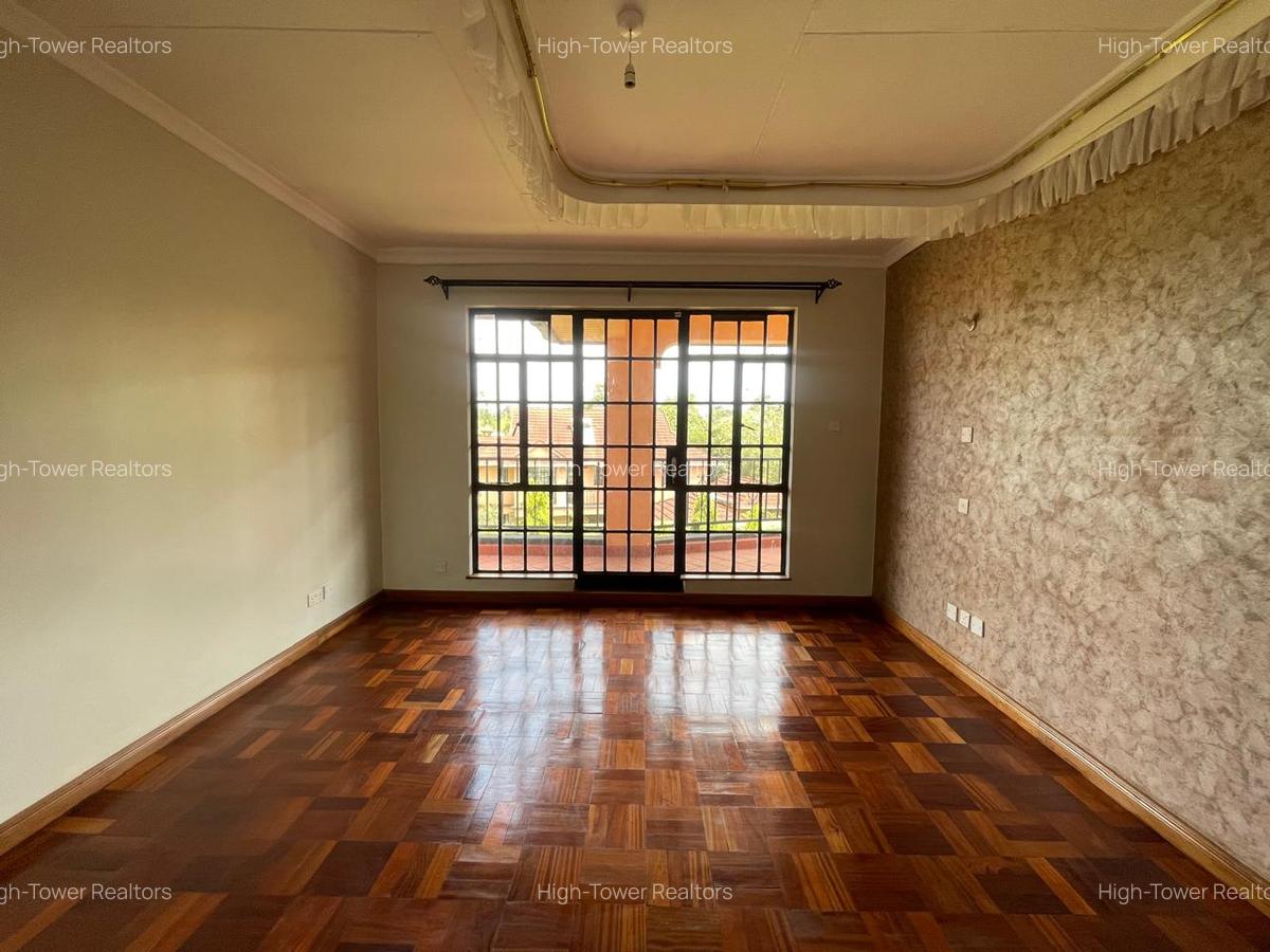 4 Bed House with En Suite in Runda - 13