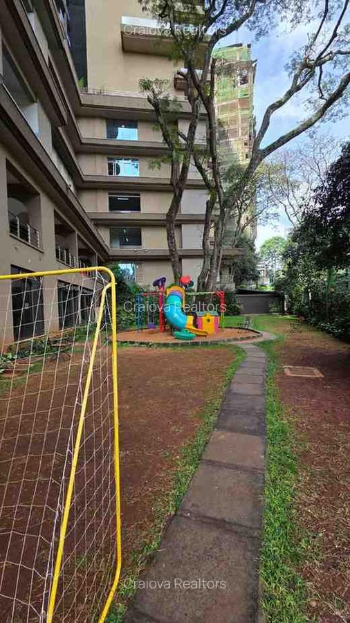 3 Bed Apartment with En Suite at 6Th Parklands - 19