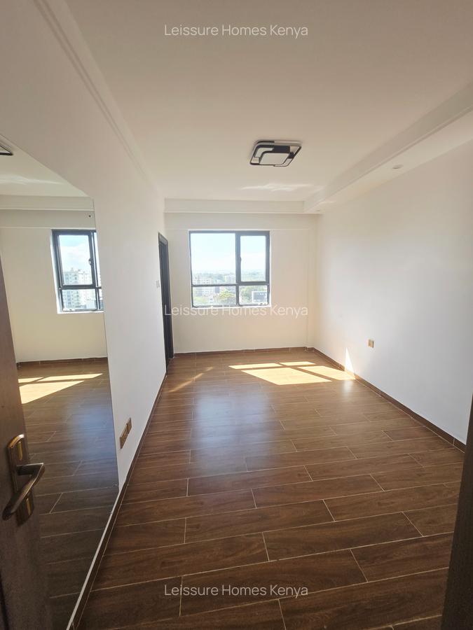 2 Bed Apartment with En Suite at Valley Arcade - 9