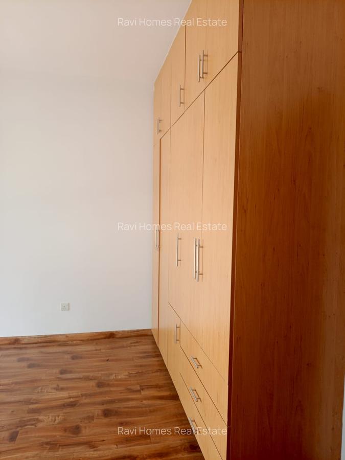 3 Bed Apartment with En Suite in Kilimani - 10