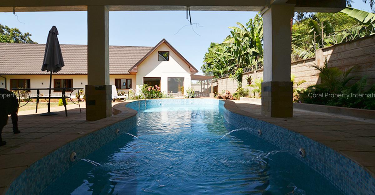 6 Bed House in Ridgeways - 7