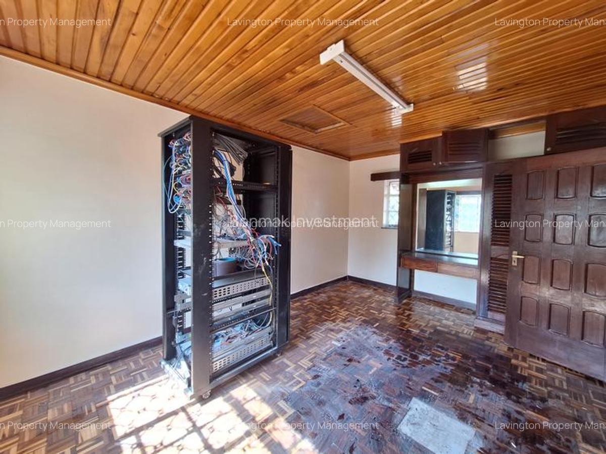 Commercial Property with Fibre Internet at Lavington Green - 8