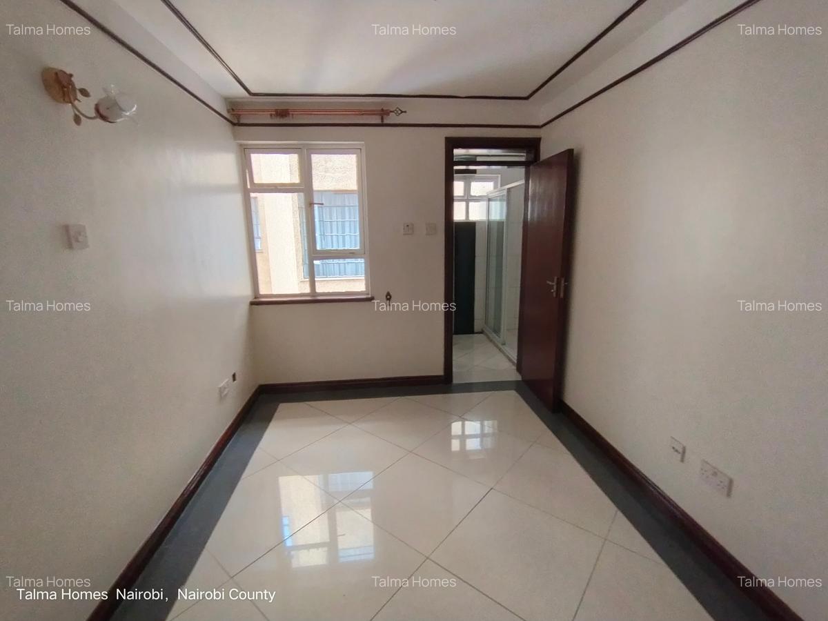 2 Bed Apartment with En Suite at School Lane Area - 8