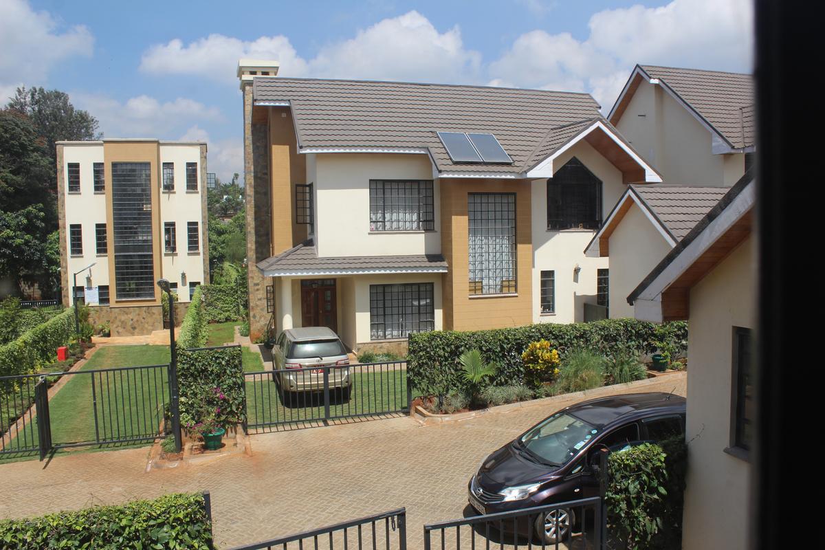 4 Bed Villa with En Suite in Kiambu Road - 16