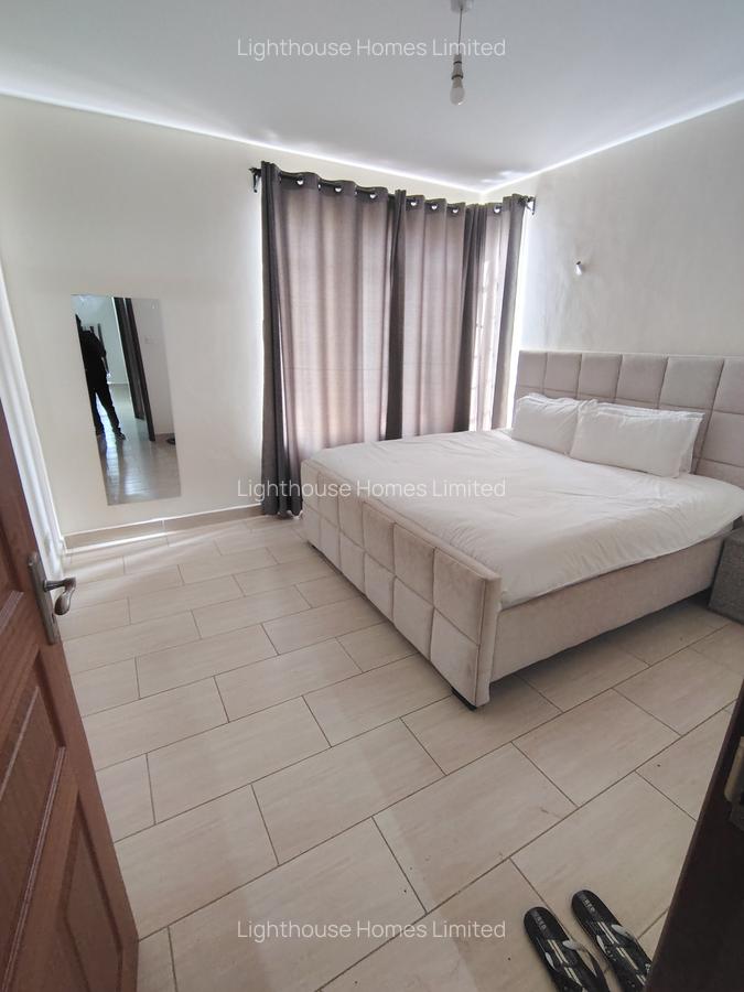 2 Bed Apartment with En Suite at Riverside Drive - 6