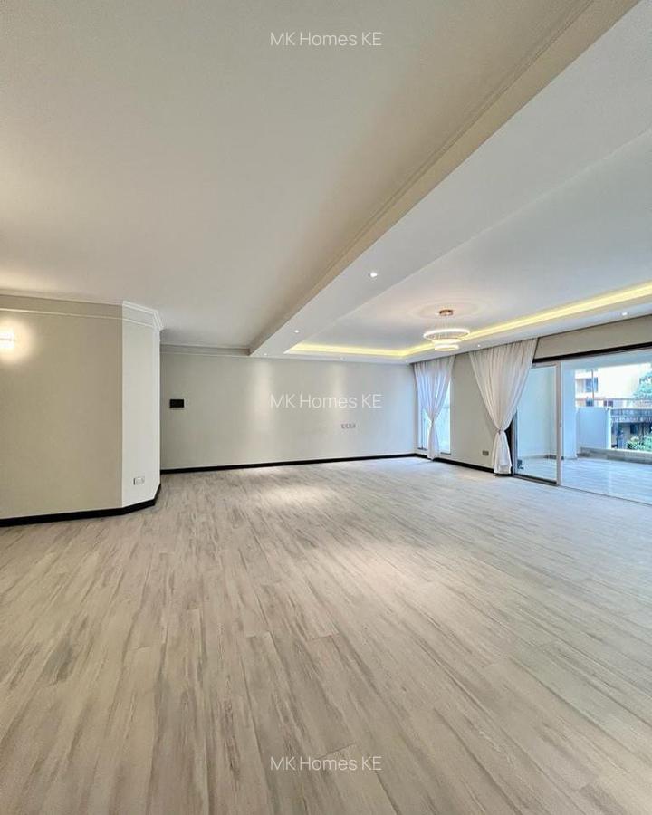 3 Bed Apartment with En Suite at Riverside - 15