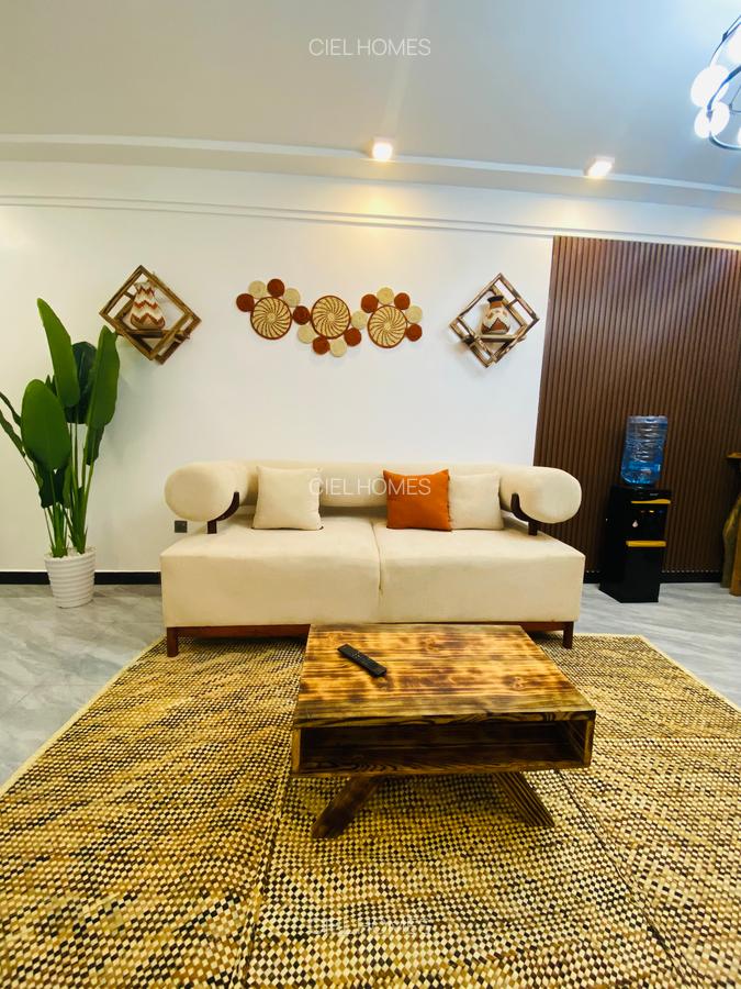 Serviced 1 Bed Apartment with En Suite at Wood Avenue - 1