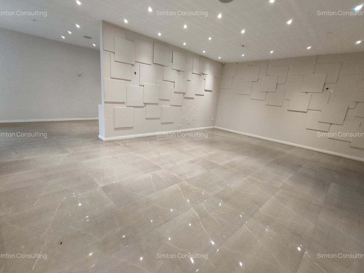 Office at Sarit Centre - 6