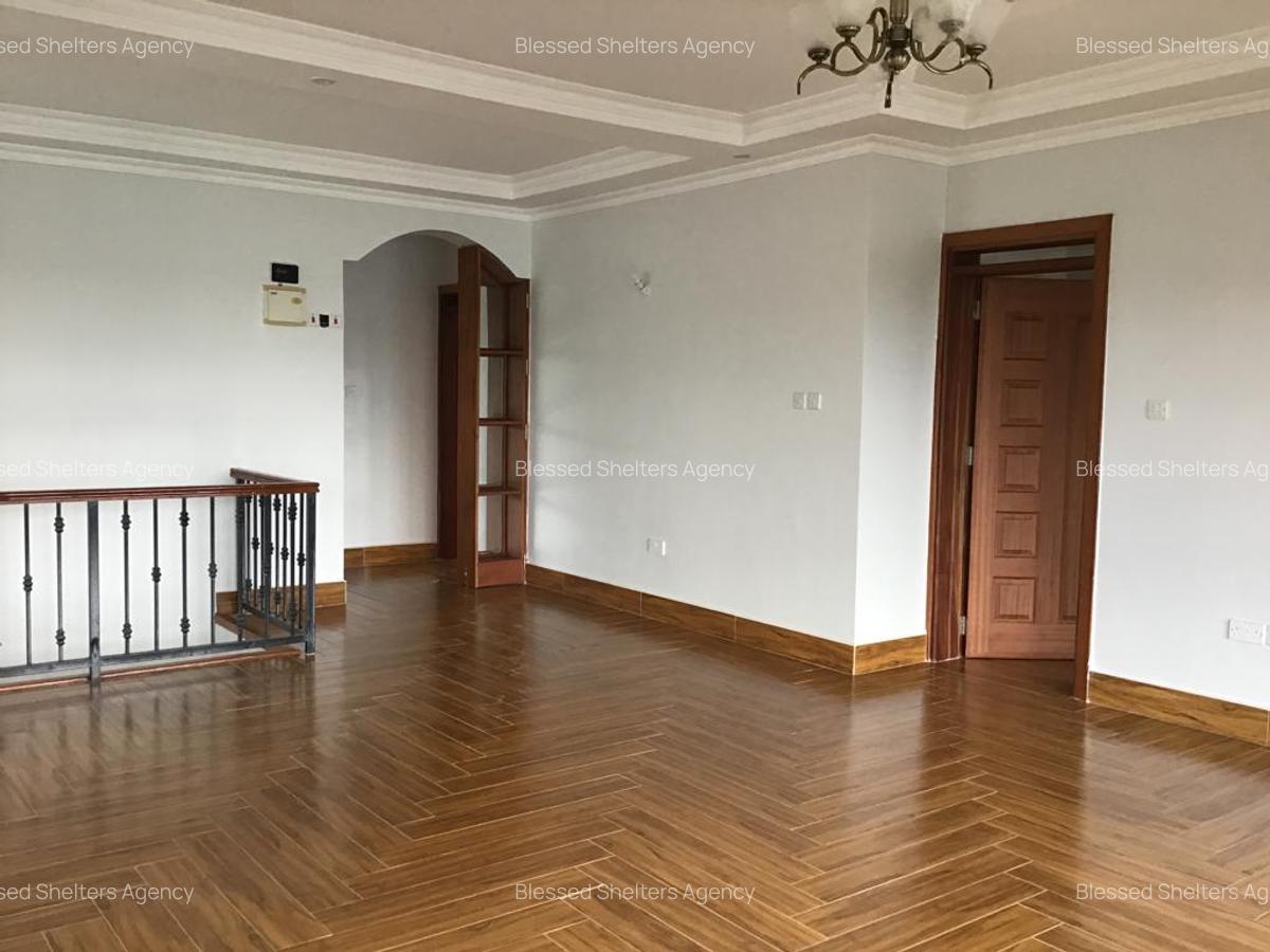 4 Bed Villa with En Suite in Kiambu Road - 11