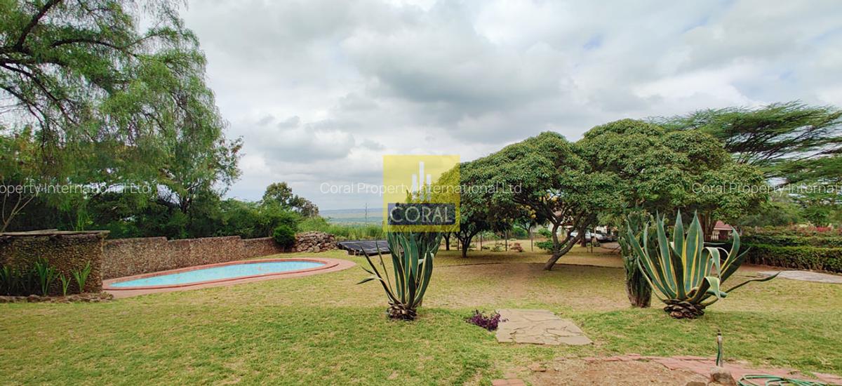 6 Bed House with En Suite at Mlolongo - 14