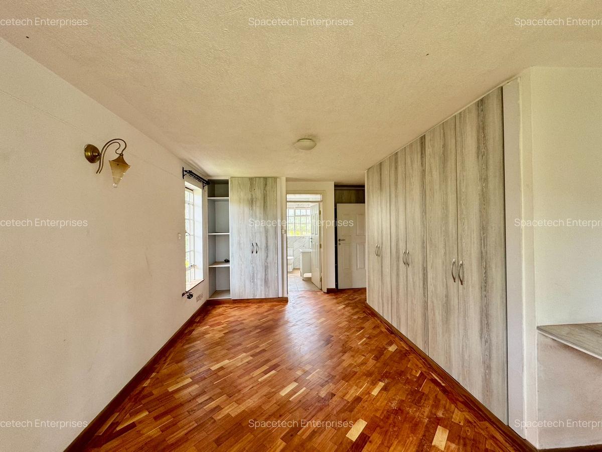4 Bed House with En Suite in Gigiri - 12
