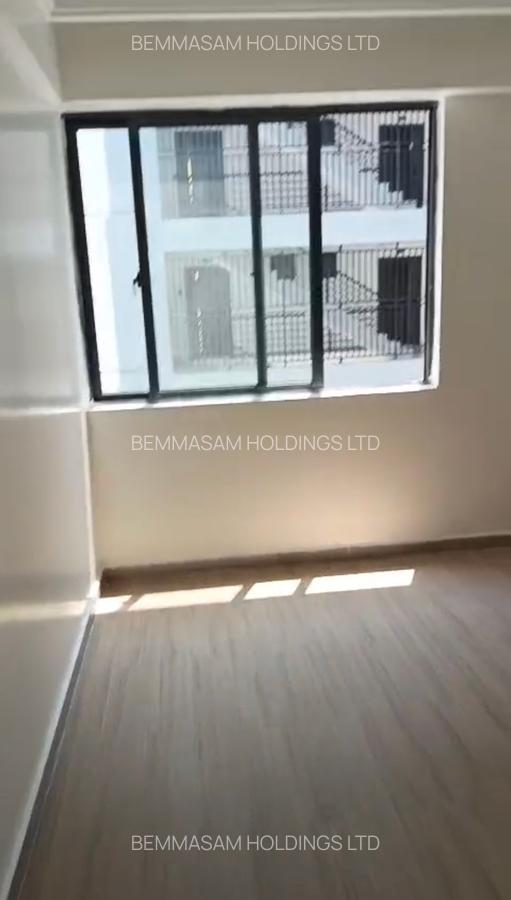 3 Bed Apartment with En Suite at Riverside - 10