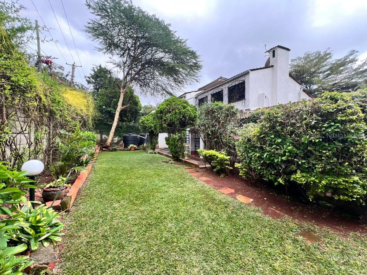 4 Bed Townhouse with En Suite at Kilimani - 1