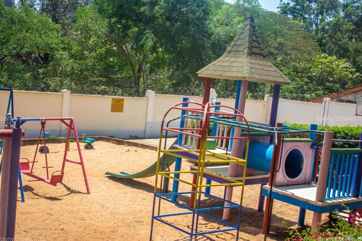 3 Bed Apartment with En Suite in Muthaiga - 11