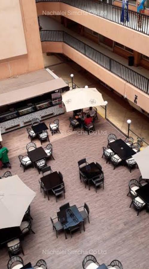 85,000 ft² Commercial Property with Lift at 4Th Parklands - 5