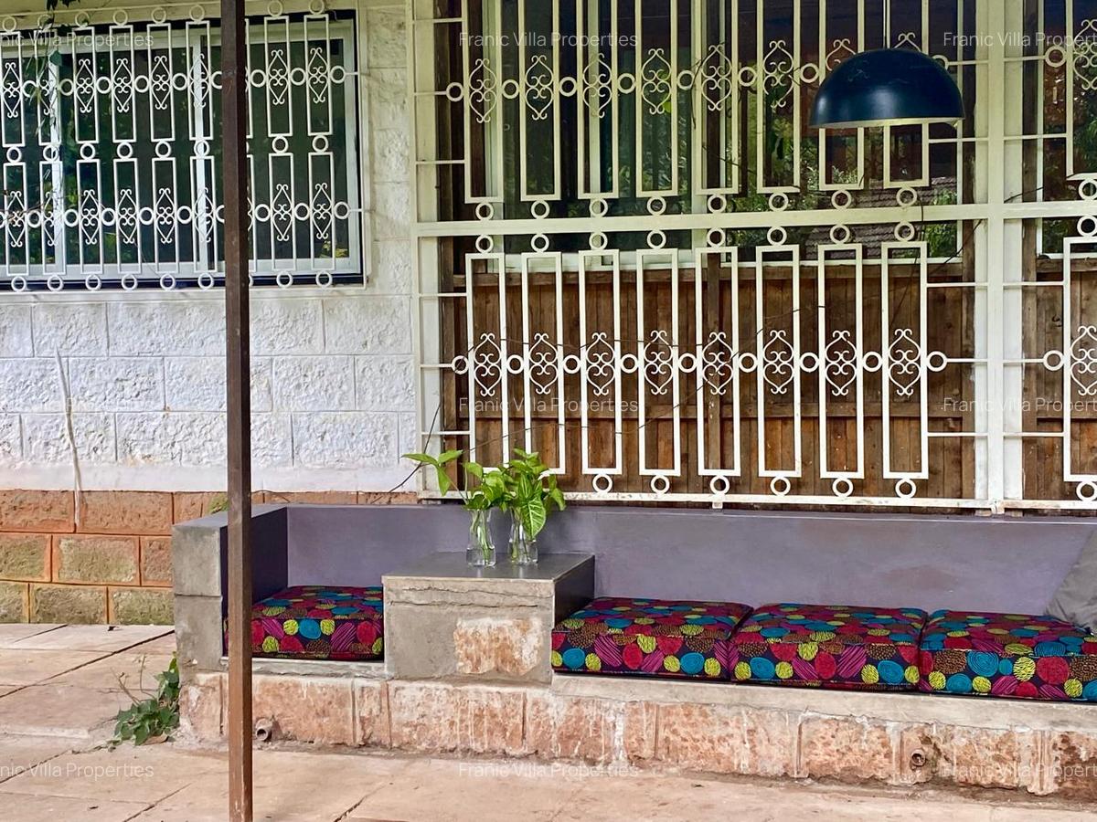 1 Bed House with Garden at Tate Close - 5