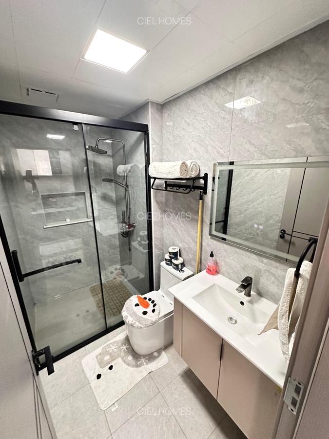 Studio Apartment with En Suite at Othaya Road - 13