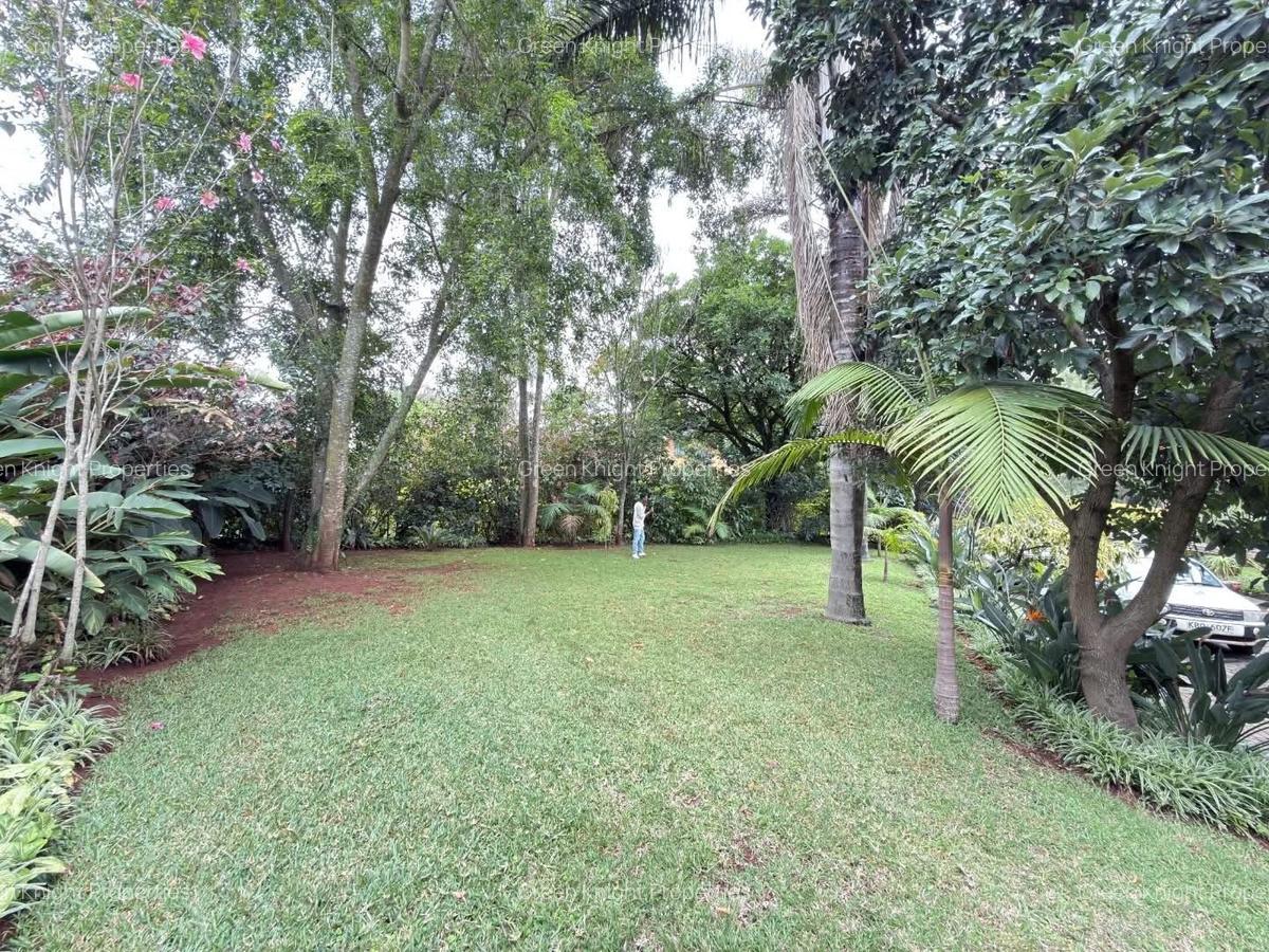 5 Bed House with En Suite in Karen - 3