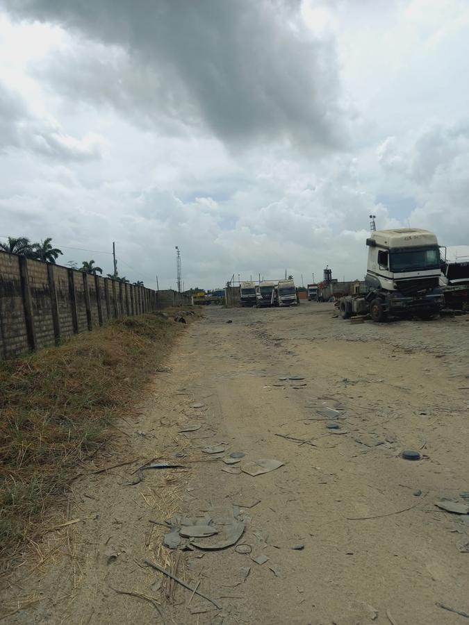 Warehouse in Changamwe - 6