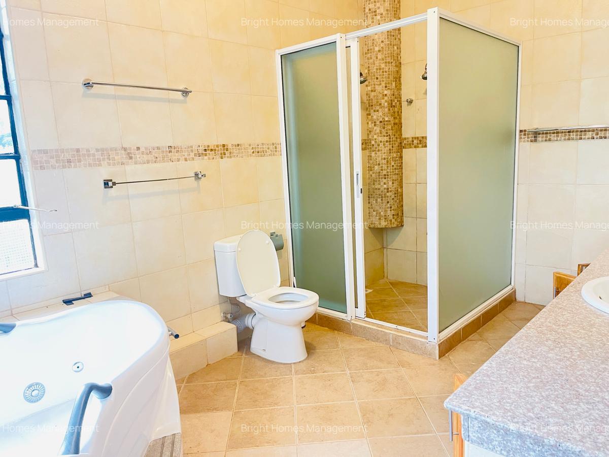 4 Bed Villa with En Suite in Muthaiga - 11